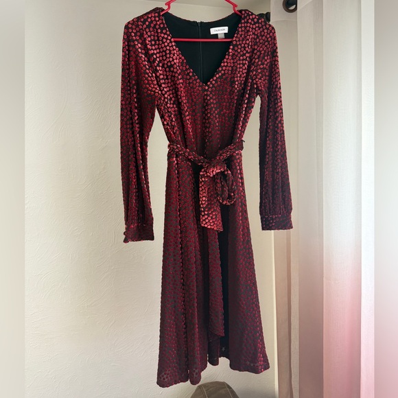 Calvin Klein Black Red Velvet Polka Dot V
Neck Tie Waist Dress Burnout Velvet 2 - Picture 2 of 8
